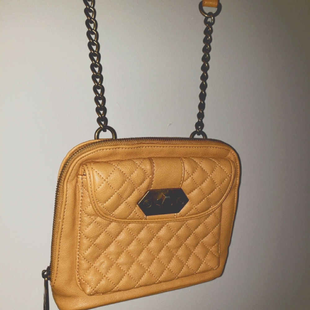 Steve Madden Mustard Purse